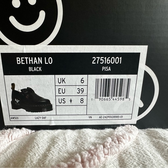 Dr. Martens x Lazy Oaf Happy Sad Bethan Lo - Picture 2 of 9